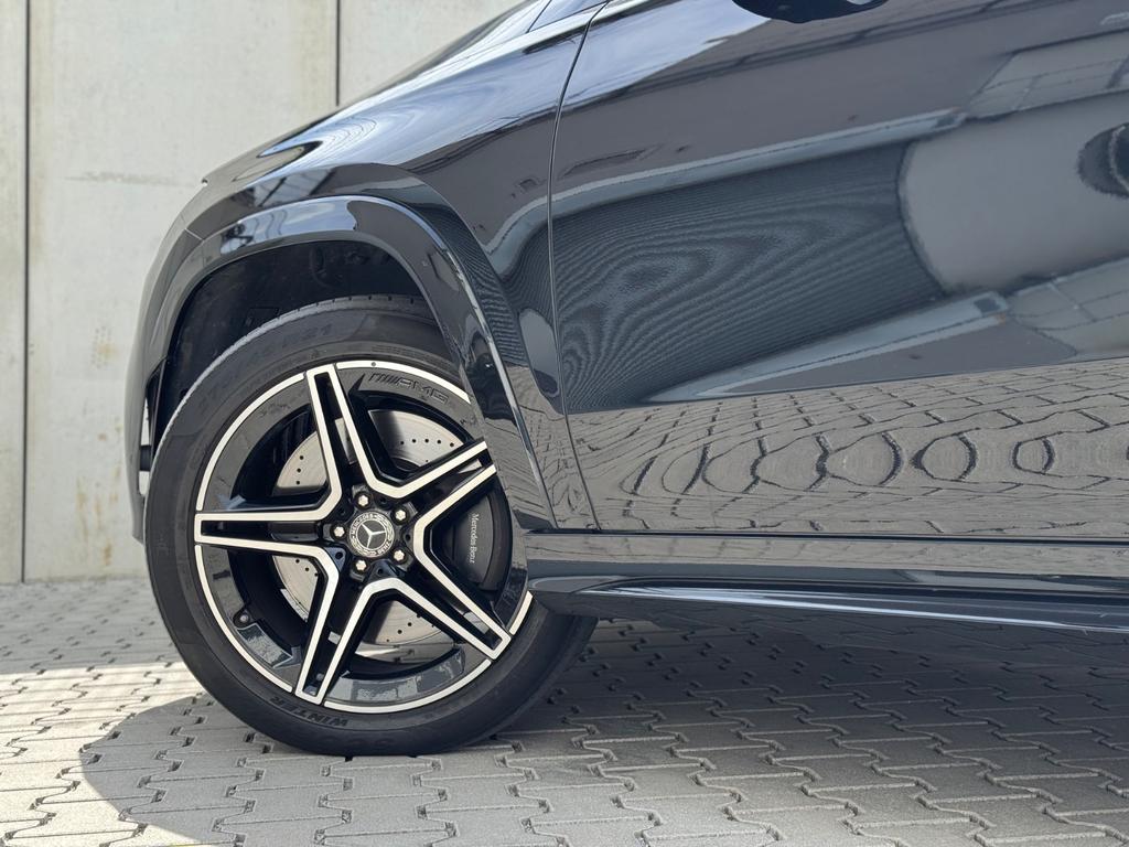 Mercedes-Benz GLS 400