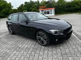BMW 340i xDrive Touring M Sport Shadow Line - schwarze BMW 340