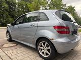 Mercedes-Benz B 200 B -Klasse B 200 *TÜV NEU*AUTOMATIK!* - Mercedes-Benz B 200 in München
