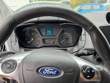Ford Tourneo Custom - 11