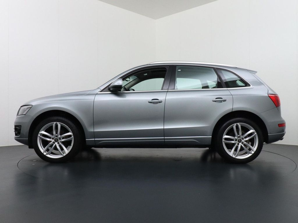 Audi Q5 2.0 TFSI quattro Pro Line panorama dach AHK L
