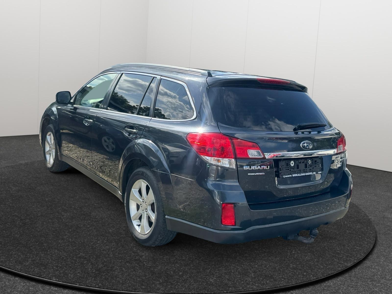 Subaru Legacy 2.0d 4WD Kombi/Outback AHK Navi Kamera