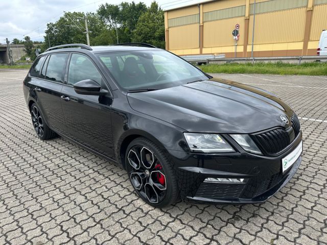 Skoda Octavia Combi RS 60 4x4/VIRTUAL/LED/KAM/NAV!