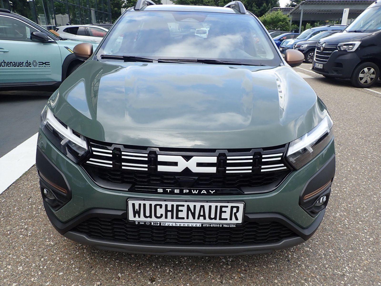 Fahrzeugabbildung Dacia Sandero Stepway Extreme TCe 90 CVT