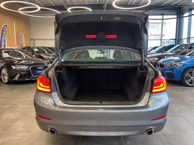 BMW 530 i xDrive *1.HAND*NAVI*TEMPO*SZHZ*AHK*PDC*