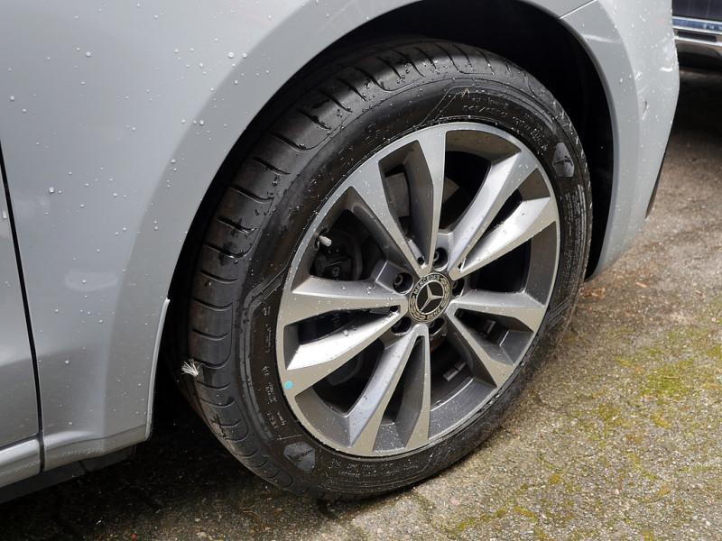 Mercedes-Benz V 250 MARCO POLO KÜCHE MOPF MARKISE AIRMATIC 360