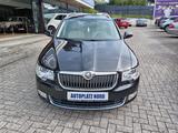 Skoda Superb Combi Elegance - Skoda Superb: Combi Elegance