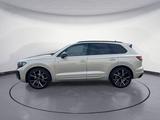Volkswagen Touareg R-Line 3,0 l V6 TDI SCR 4MOTION  8-Gang- - mit Diesel-Antrieb: Beige, Geländewagen