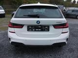 BMW 3 Touring 330 e HYBRIDE.M Sport.PANODACH... - BMW 330 Unfallwagen