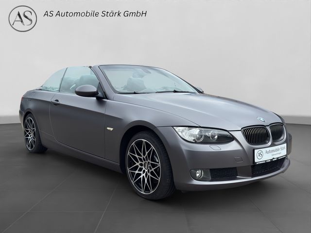 Fahrzeugabbildung BMW 330i Cabrio Automatik+Xenon+Leder+Memory+Scheckh
