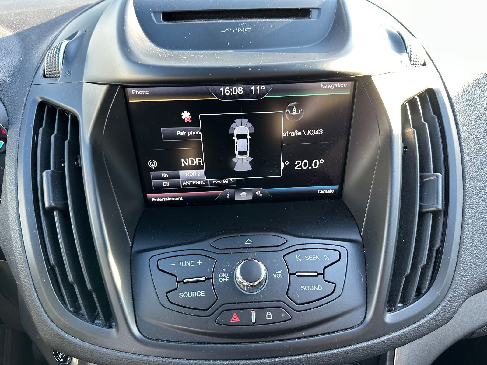 Fahrzeugabbildung Ford Kuga 1.5 EB Sync Edit AHK/Navi/SHZG/GRA/Parkpil.