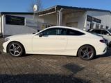 Mercedes-Benz C 200 Coupe/AMG PAKET - Mercedes-Benz C 200 mit Benzin-Antrieb: Sportwagen