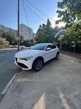 Alfa Romeo Stelvio 2.0 Turbo 16V 206kW First Edition AT... - Alfa Romeo Stelvio First-Edition mit Benzin-Antrieb