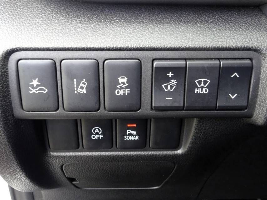 Fahrzeugabbildung Mitsubishi Eclipse Cross  1.5 T-MIVEC Top AHK