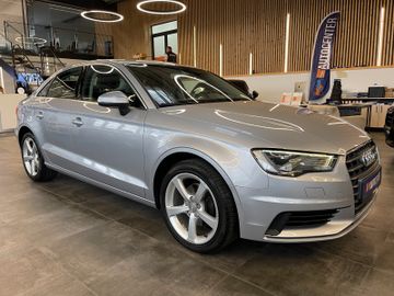 MYAUTOCENTER – Gebraucht- und Jahreswagen mit Werkstattservice in Pfaffenhofen Audi A3 Limousine ultra *LED*NAVI*TEILLEDER*SZHZ*PDC*