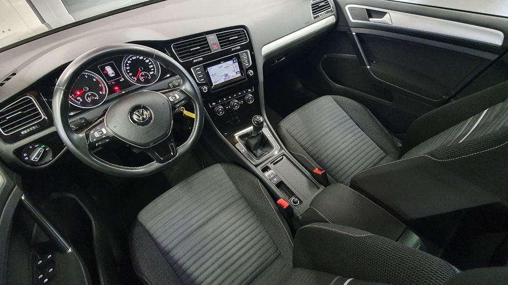 VII 1.4 TSI Cup*Bi-Xenon*PANO*NAVI*1.Hand