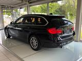 BMW 318 i Advantage/KAMERA/TÜV NEU/GARANTIE - BMW mit Benzin-Antrieb: Kombi