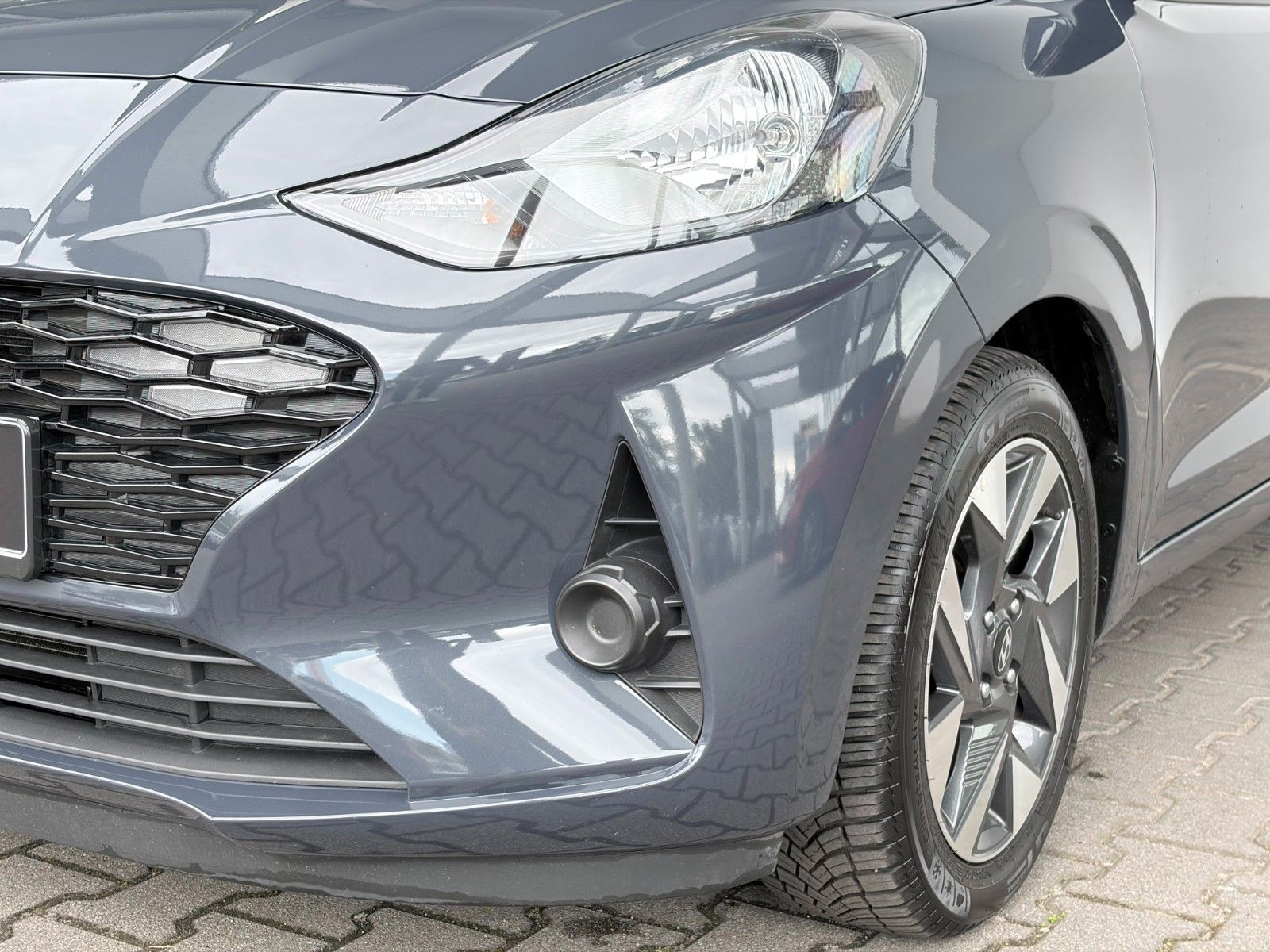 Fahrzeugabbildung Hyundai i10 Trend MY25 63PS Navi/SHZ/Allwetter!