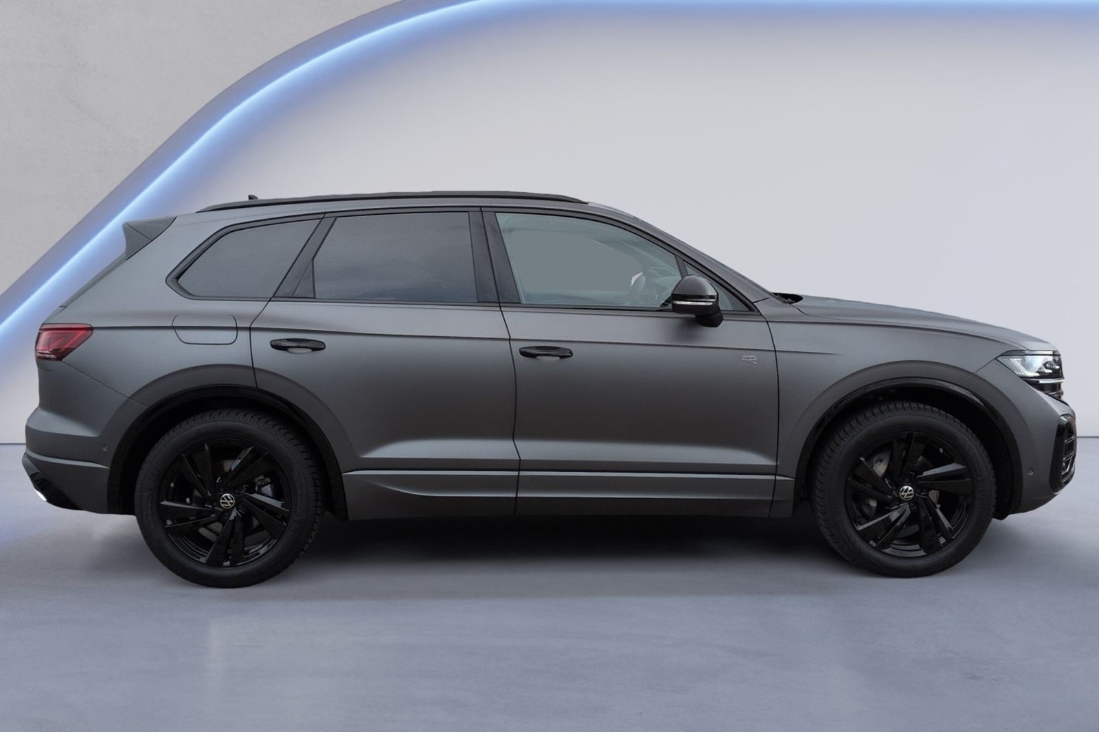 Touareg 3.0 TDI 4M R-LINE BLACK STYLE AHK+PANO