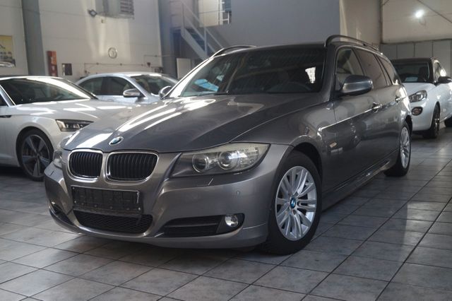 BMW 318i Touring*T.Leder*Navi*PDC*Panorama*Xenon*