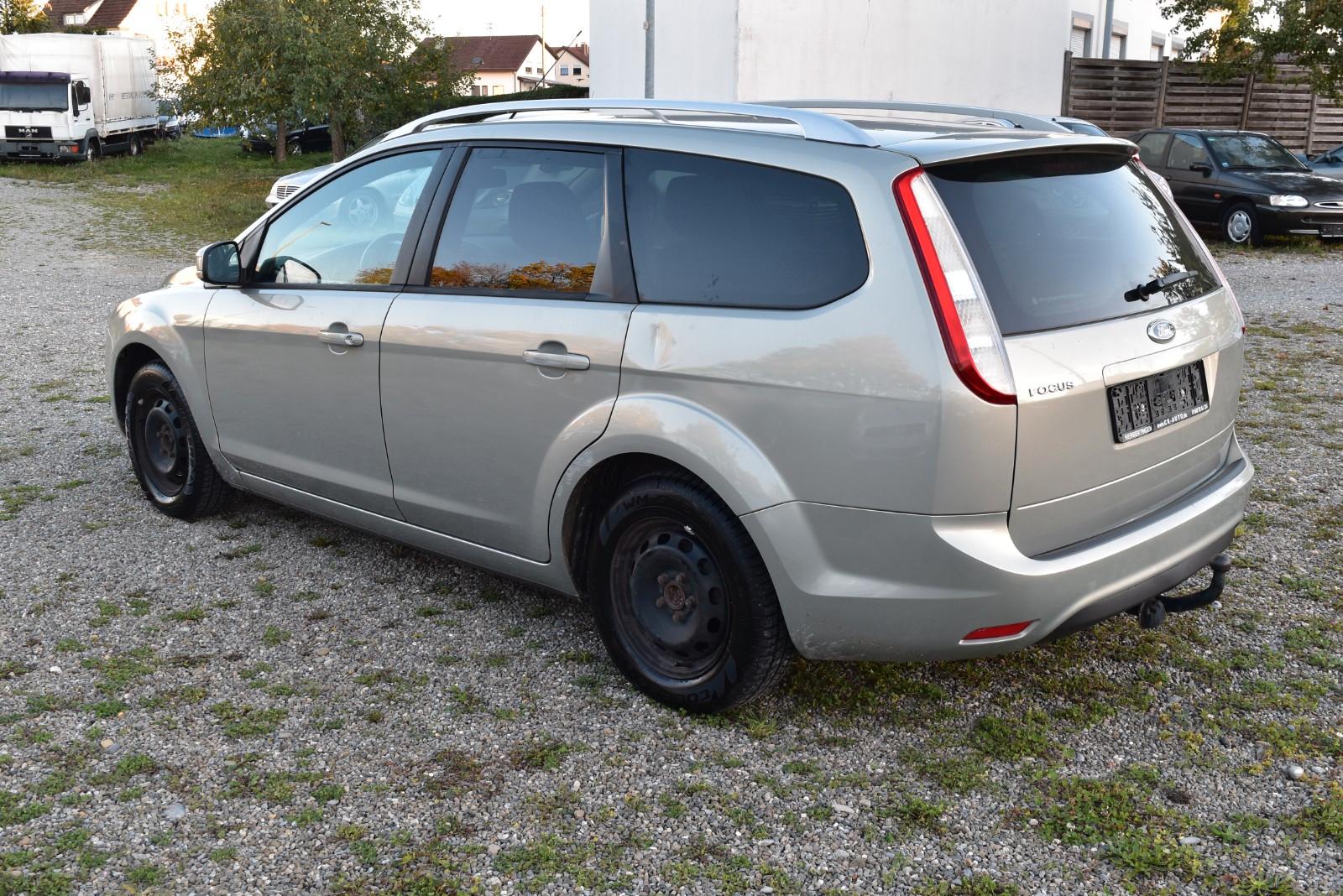Ford Focus 2010 — photo 5