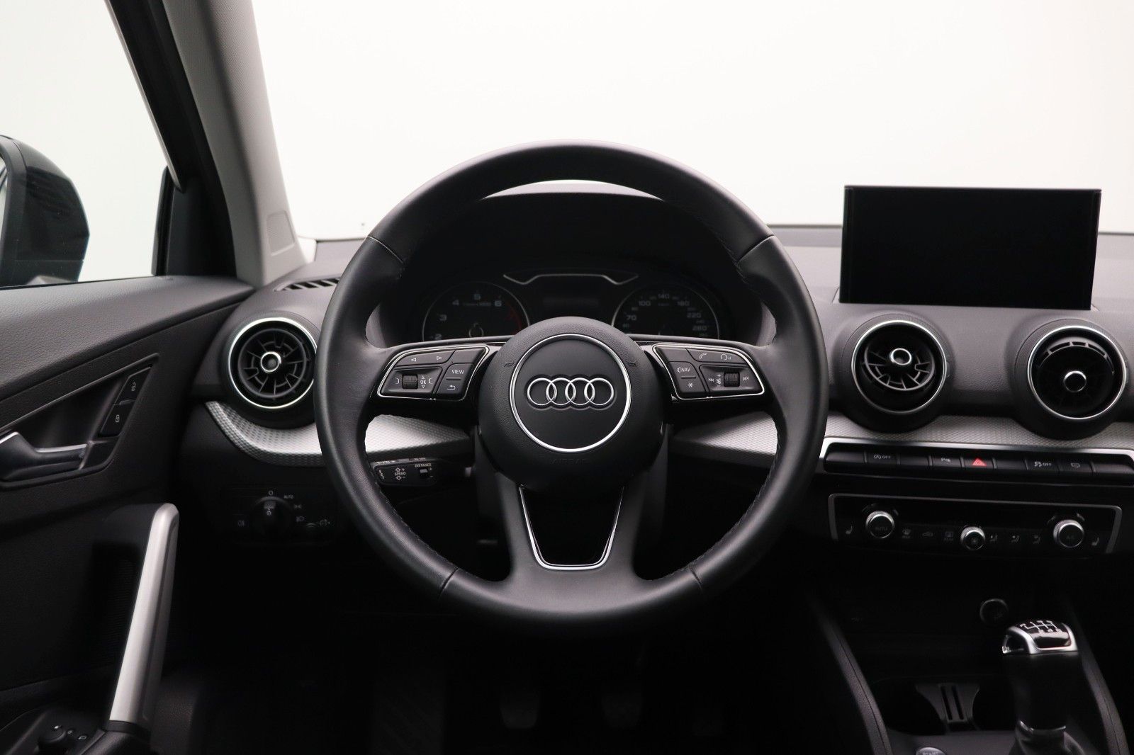 Fahrzeugabbildung Audi Q2 30 TFS Navi Kamera LED ACC