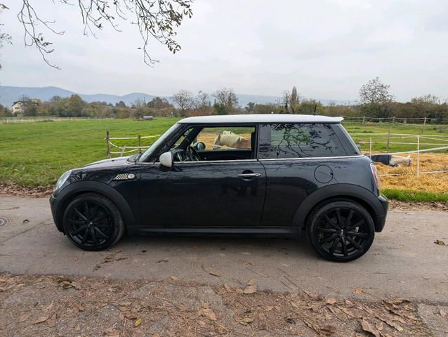 MINI Mini Cooper R56 1.6 TÜV NEU Klima Sportaus...