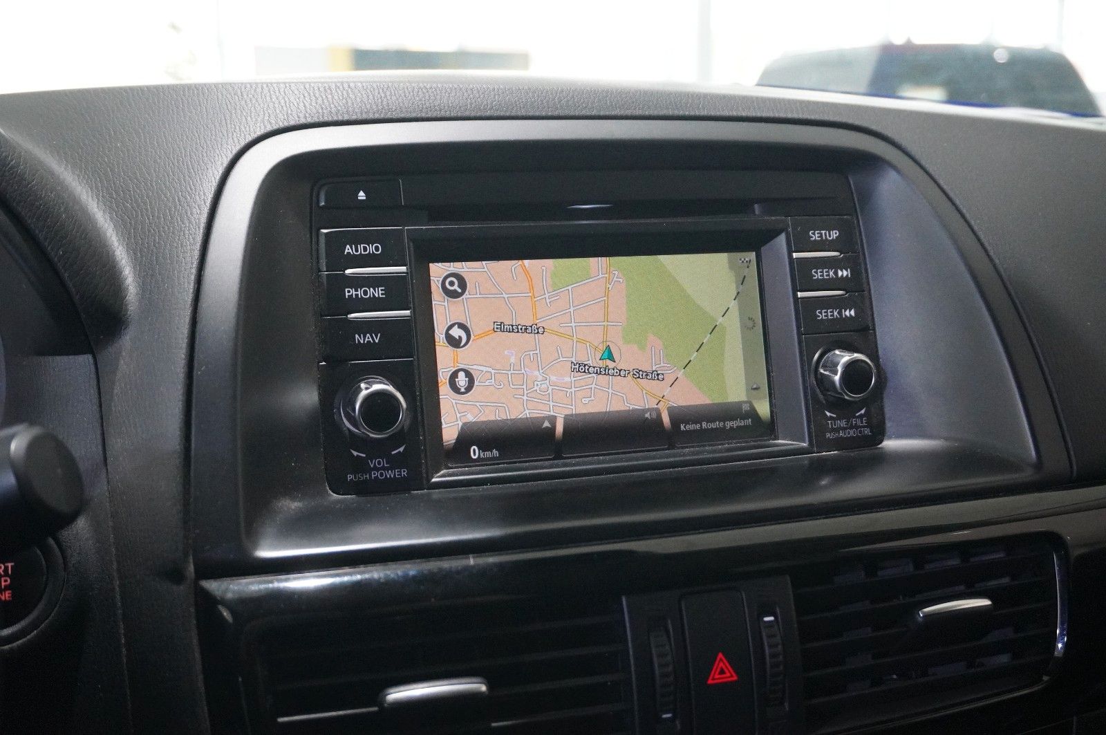 Fahrzeugabbildung Mazda CX-5 2.2 SKYACTIVE SENDO NAVI/BOSE/BI-XENON/AHK