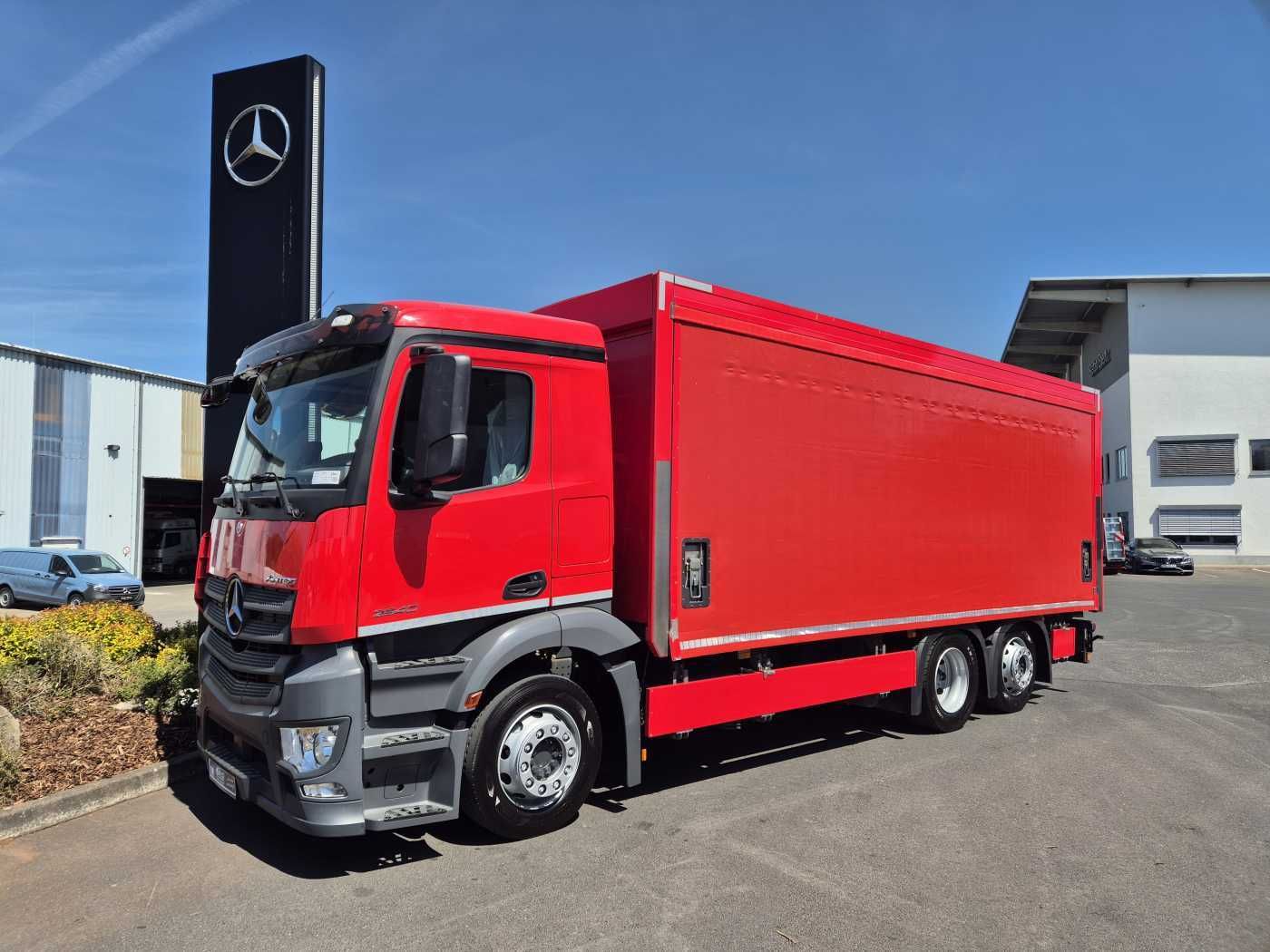 Fahrzeugabbildung Mercedes-Benz Antos 2540 LnR 6x2 LBW Schiebeplanen AHK