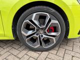 Skoda Octavia CombiRS Headup,Dsg,Pano,LED,Massage F+BF - Skoda: Grün