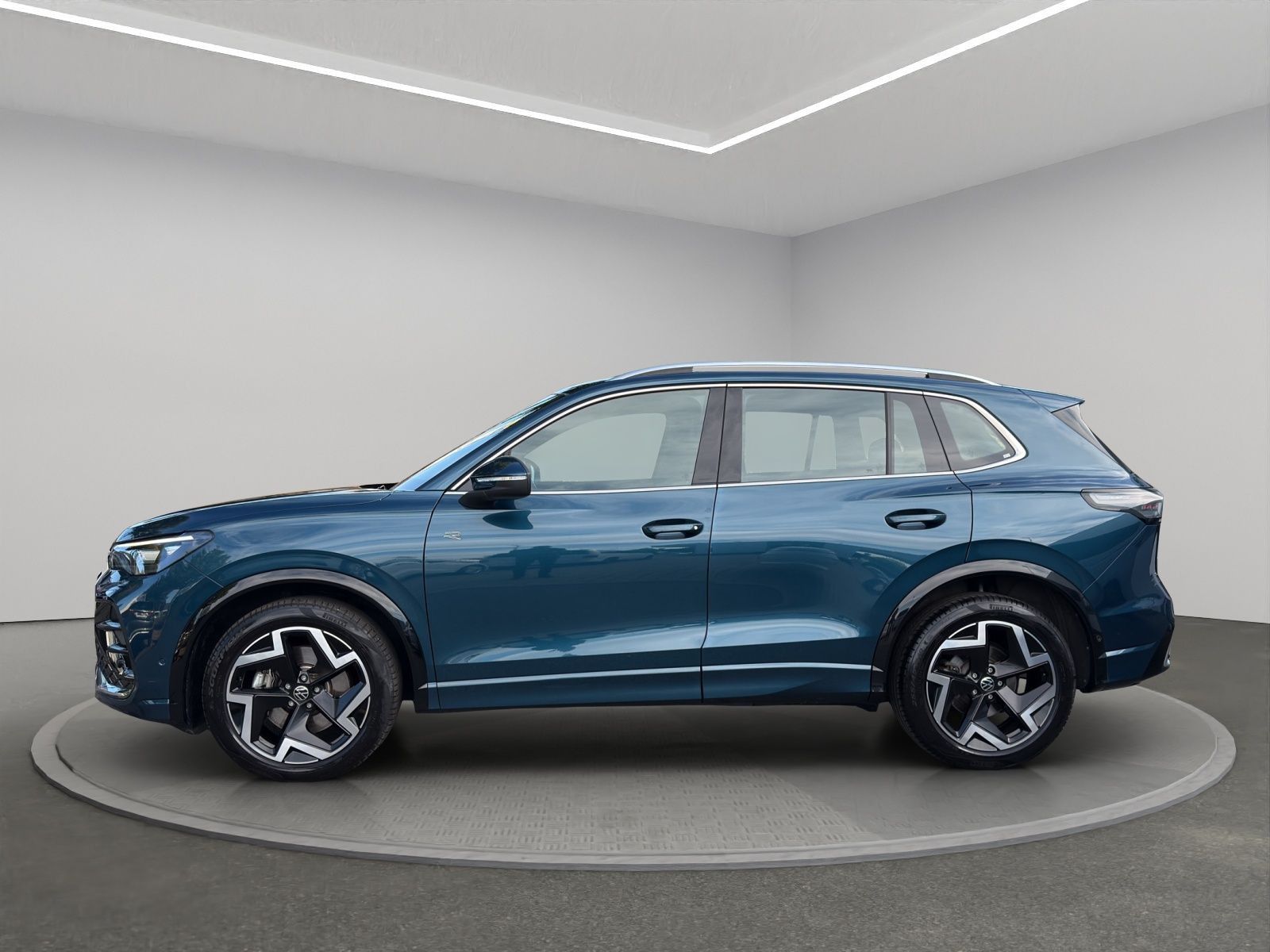 Volkswagen Tiguan 2.0 TDI DSG R-Line AHK NAVI LED ACC KAMER foto 5