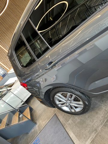 Volkswagen Touran Sound BMTStart-Stopp *ACC*NAVI*TEMPOMAT*