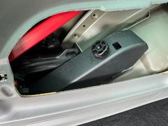 Fahrzeugabbildung Volkswagen T6.1 Caravelle Comfortl. DSG - AHK*NAVI*8-Sitz!!