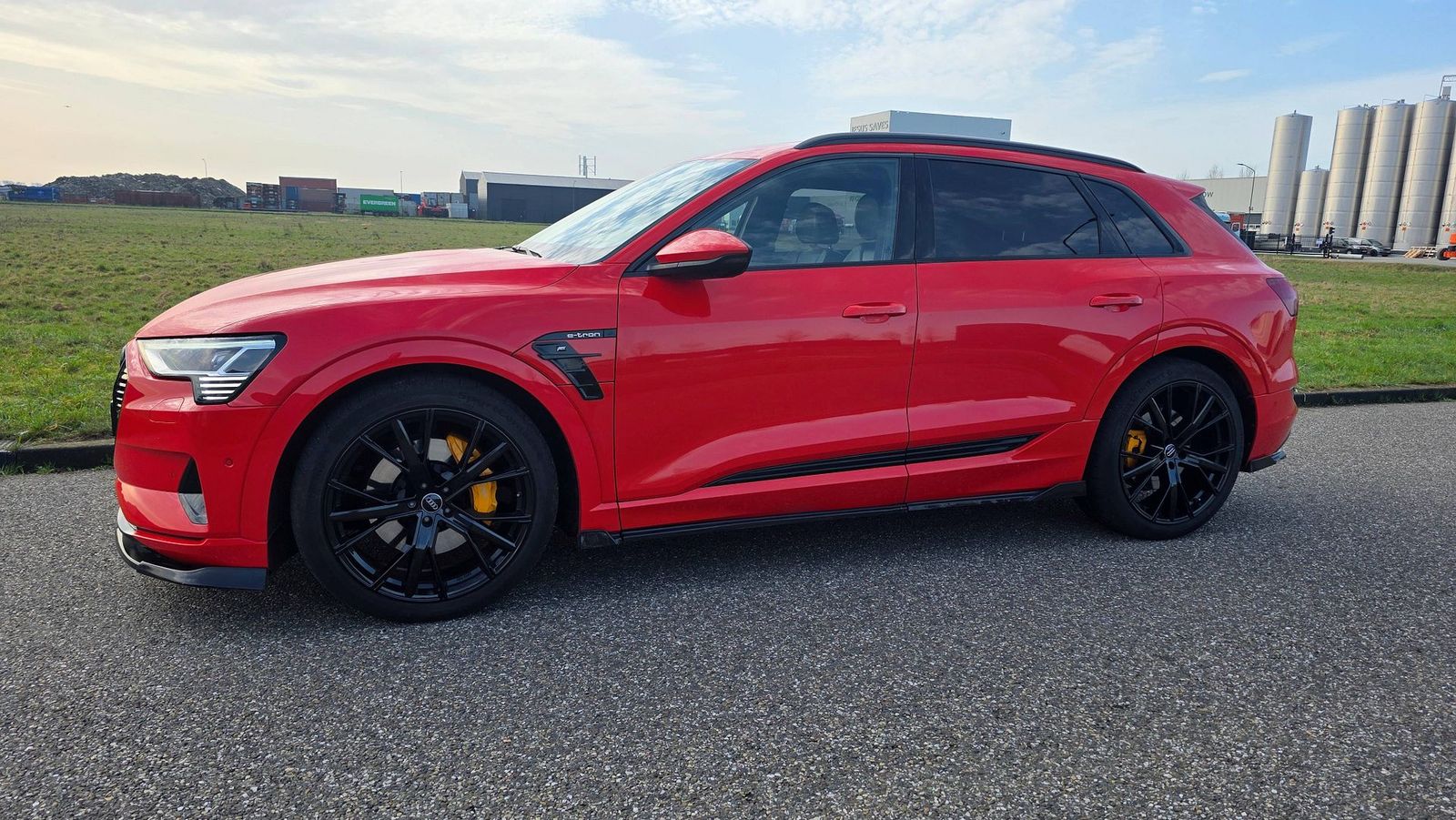 AUDI e-tron 55 quattro Advanced Black Edition RS ABT 