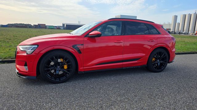AUDI e-tron 55 quattro Advanced Black Edition RS ABT 