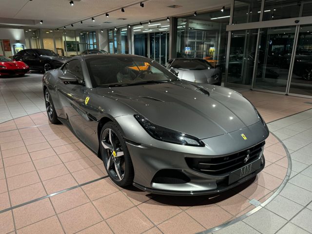 Ferrari Portofino  M  Voll-Carbon/HiFi/PassengerDis/ADAS