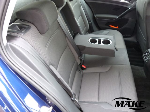 e-Golf Wärmepumpe, CCS-Ladedose, LED, Navi, SHZ,
