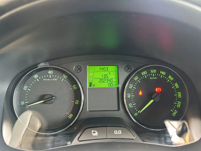 Skoda Fabia Family *Klimaautom.*Sitzheizung*TÜV*