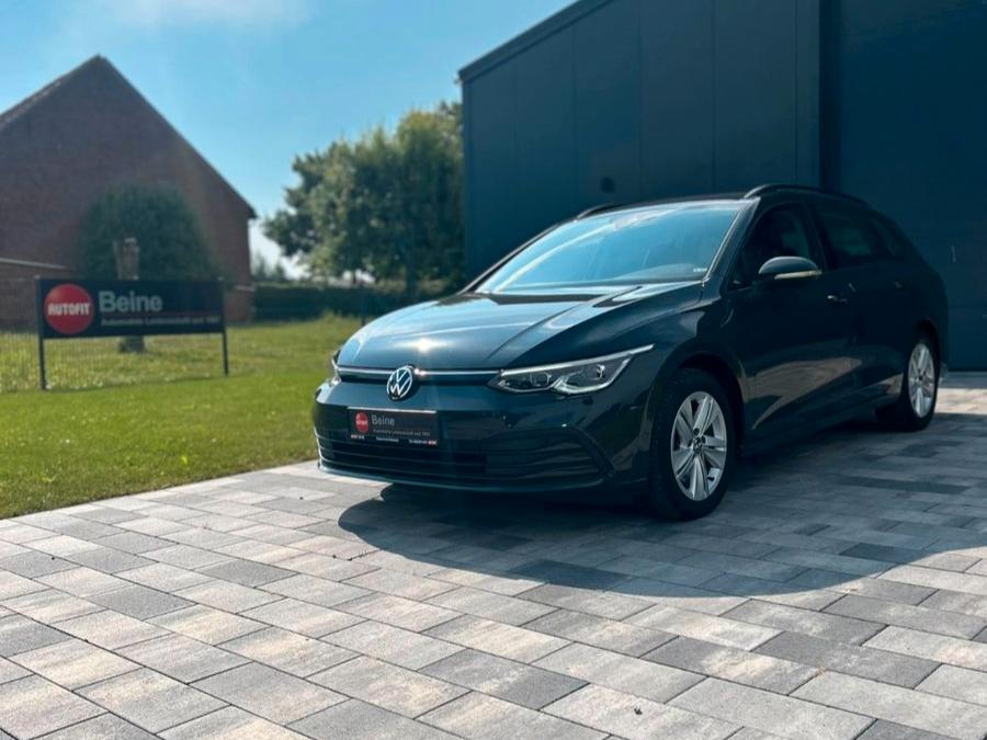 Volkswagen Golf VIII Variant Life