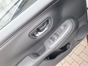 Honda ZR-V Elegance 2.0 Hybrid °LED°Navi°SHZ°RFK°ACC°