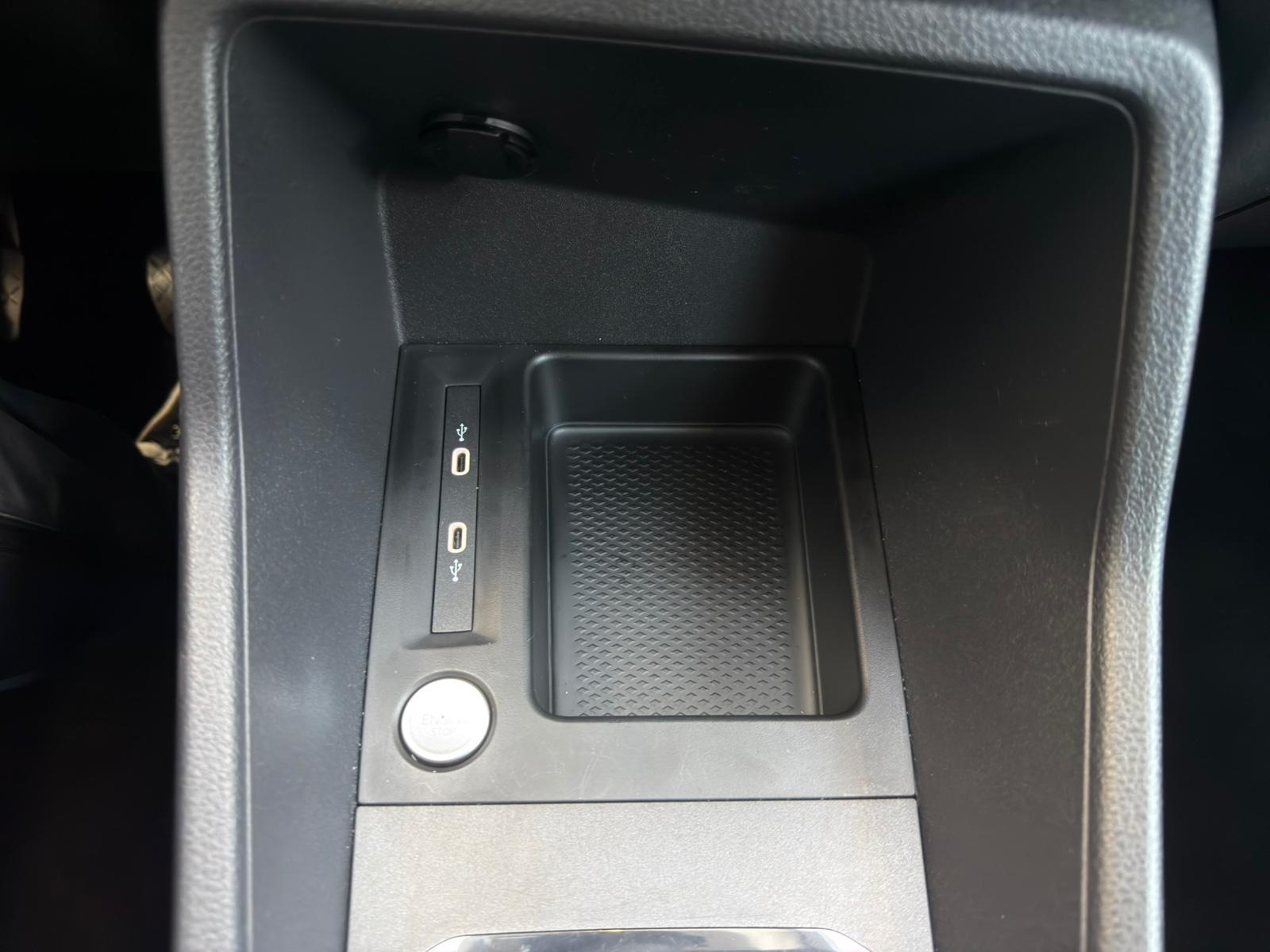 Volkswagen Caddy Basis Maxi #AHK#5j.Garantie#7Sitze#SHZ#App