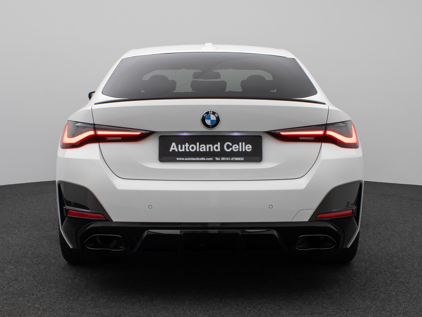 Fahrzeugabbildung BMW M440i xD Gran Coupé Glasdach Kamera HUD DAB H/K