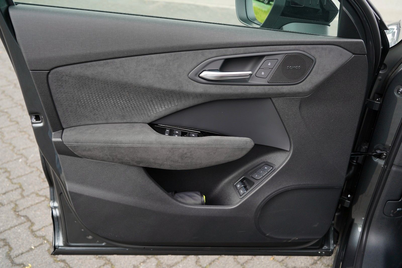 Audi Q3 SUV e-hybrid AHK S-LINE PANO TECH PRO MATRIX foto 7