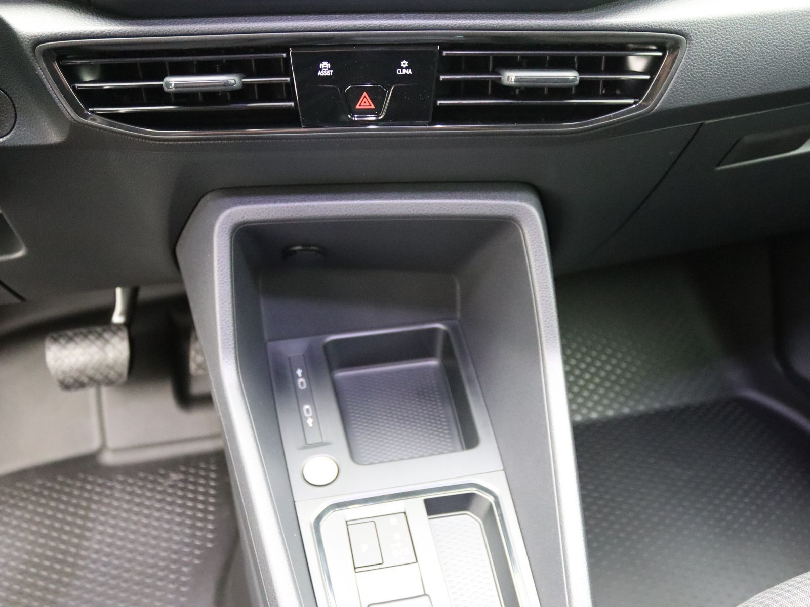 Volkswagen Caddy - Bild 10