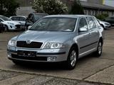Skoda OCTAVIA 1.9 TDI KLIMA AHK TEMPOMAT TÜV NEU - Skoda Octavia aus 2008: 1.9
