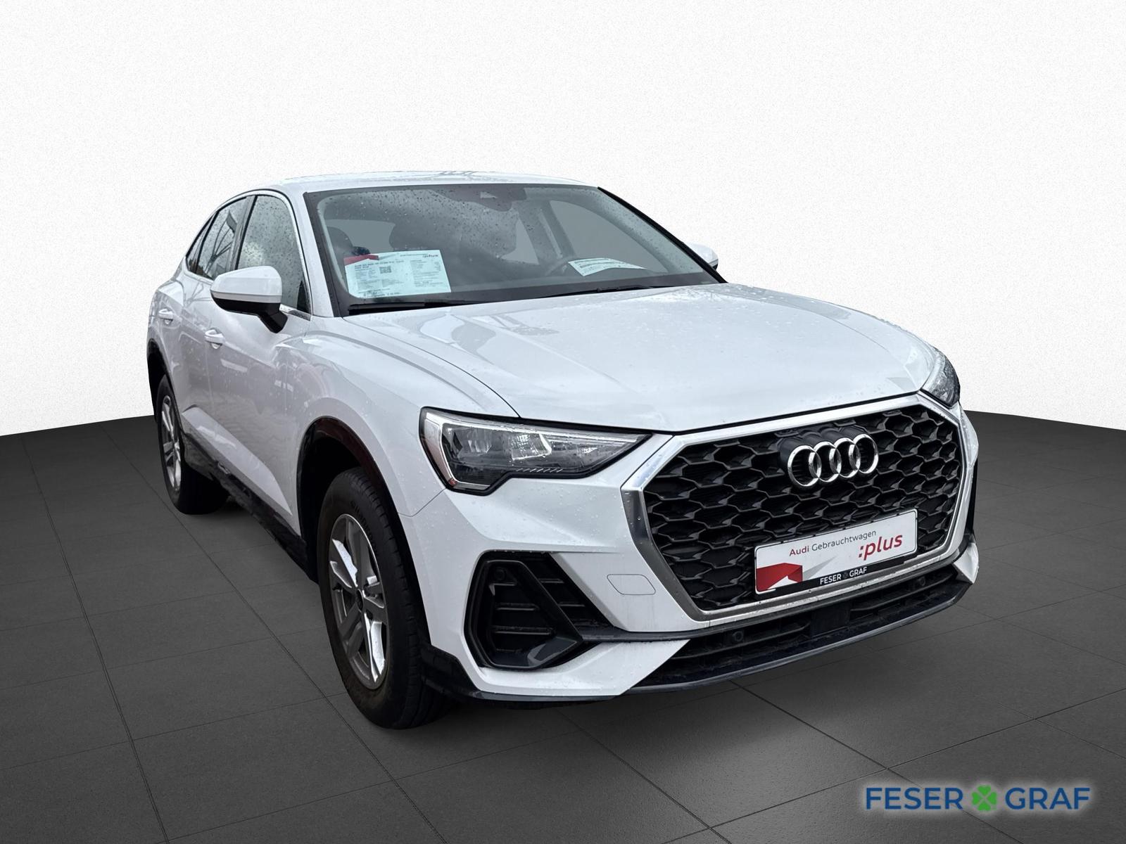 Audi Q3 Spbortback 45 TFSIe S-tr. NAVI PDC SHZ
