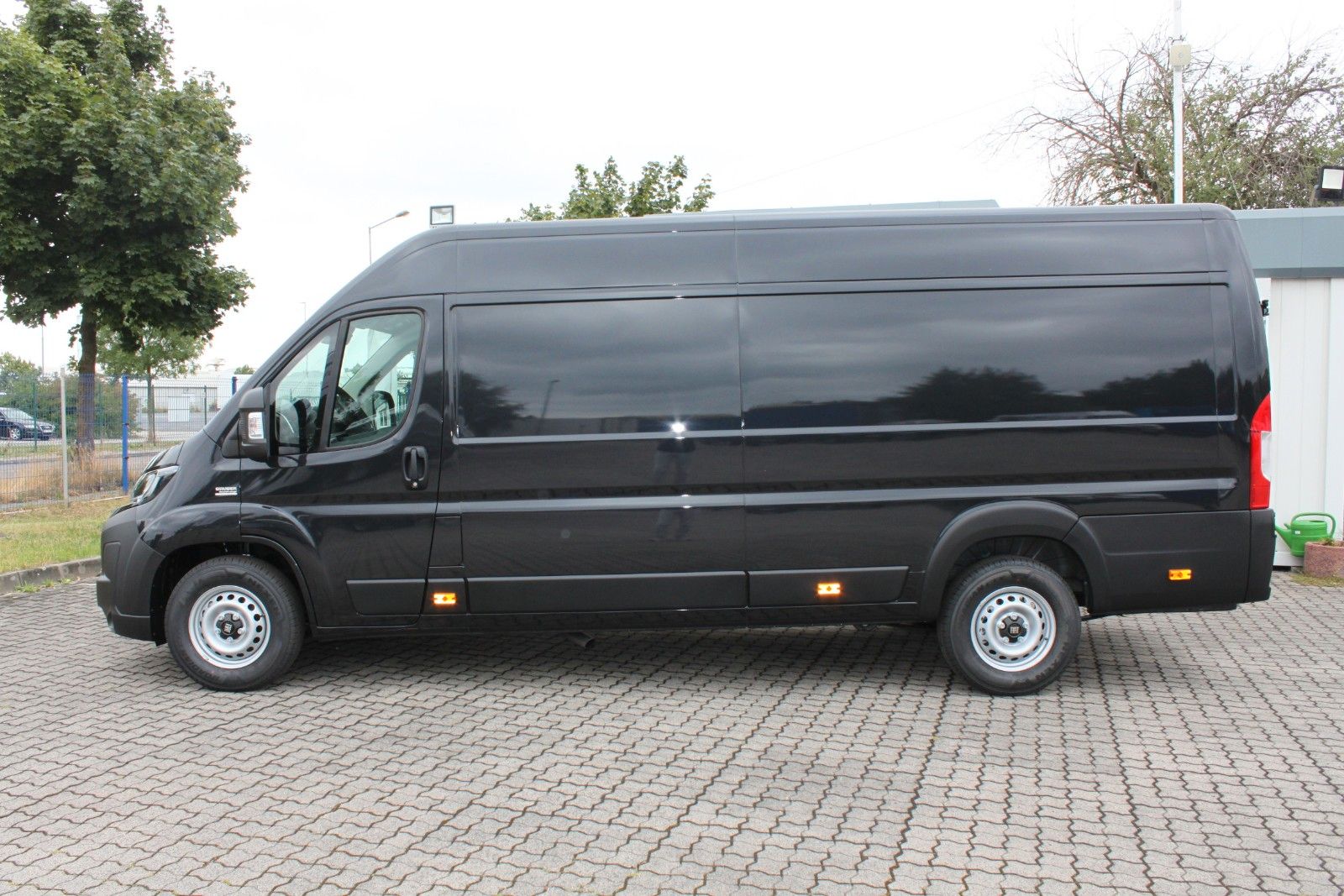 Fahrzeugabbildung Fiat Ducato KaWa Maxi  L4H2 180PS Full LED