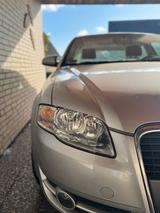 Audi a4 2.0 sehr gepflegt - Audi A4 aus 2005: 2.0
