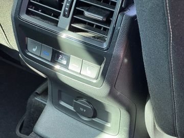 Skoda Karoq Sportline 4x4 2,0l TSI 190 PS 7-Gang-DSG