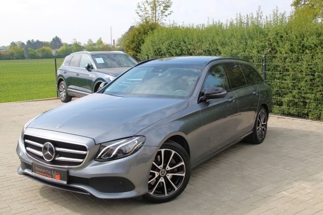 Mercedes-Benz E -Klasse T-Modell E 220 d*ACC*PANO*AHK*NIGHT*